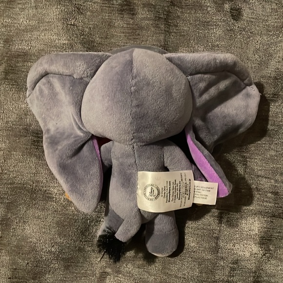 Disney Zootopia Ele-Finnick 8” Plush - Picture 2 of 3